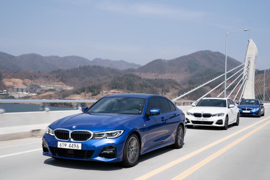  BMW 330i M Sport (G20) 2019 года  (KR) (фото 7 из 11)
